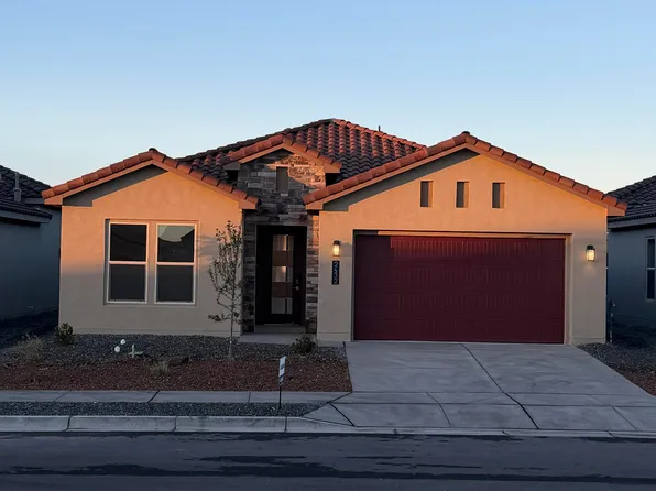 2432 Marble Ave NE, Rio Rancho, NM 87144