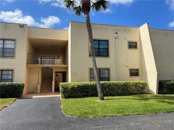 12491 McGregor Blvd APT 5A, Fort Myers, FL 33919