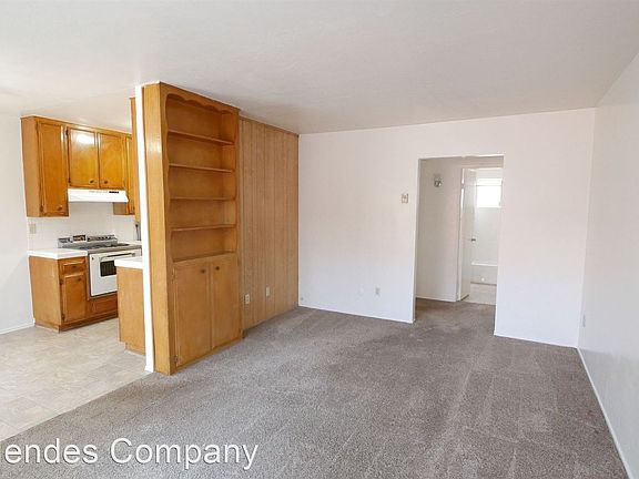 3rd image of 3837 1st Ave APT B