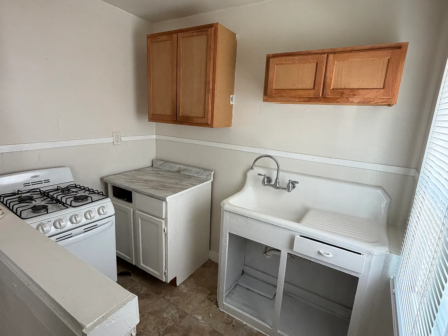 1 bed, 500 sqft, $675 — Photo 2
