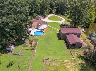 1054 Woodard Rd, Gleason, TN 38229