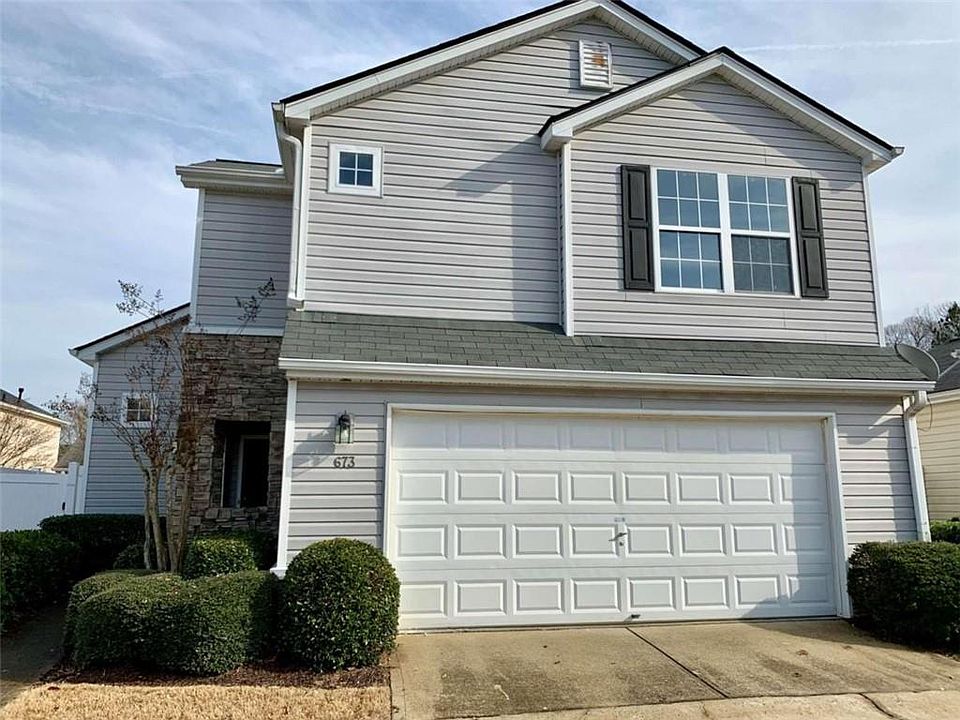 1st image of 673 Bedford Ct