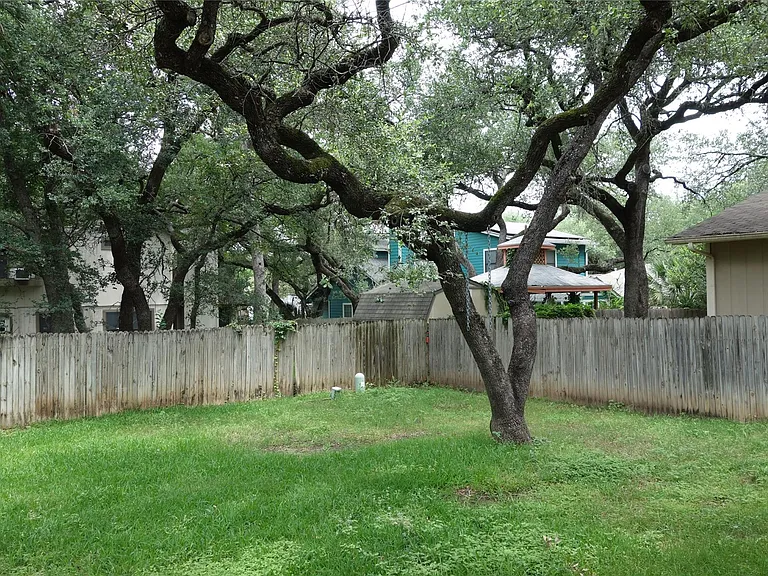 7014 Riverton Dr — Photo 25