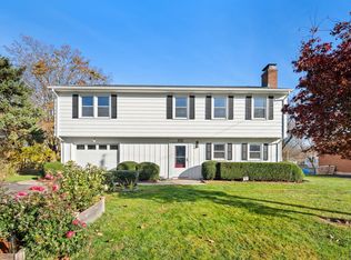 69 Harness Dr, Meriden, CT 06450