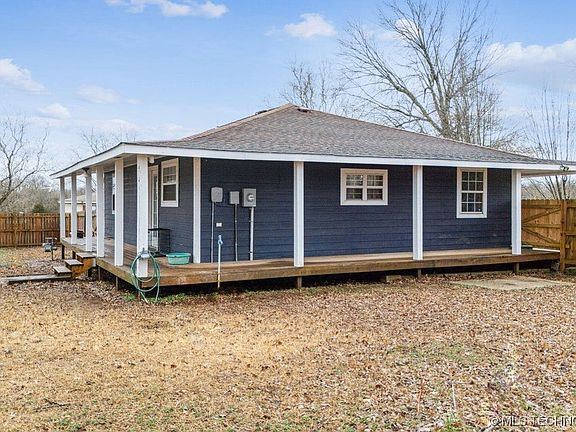 2nd image of 396 Cherokee St