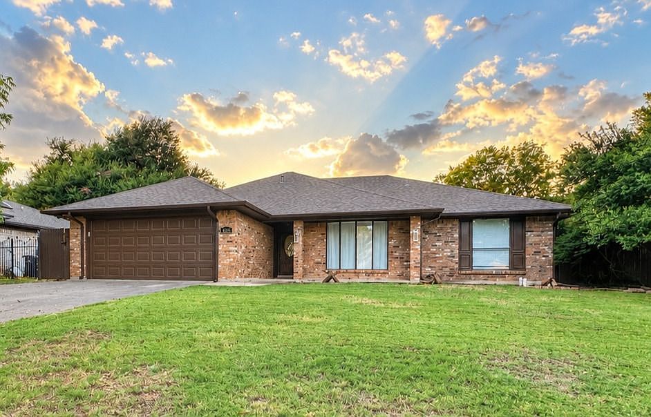 1st image of 4636 Ringold Dr