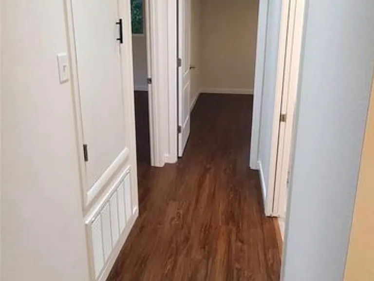 565 Lakeland Dr — Photo 17
