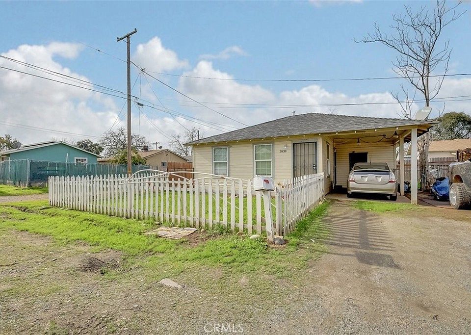 1st image of 3838 Spencer Ave