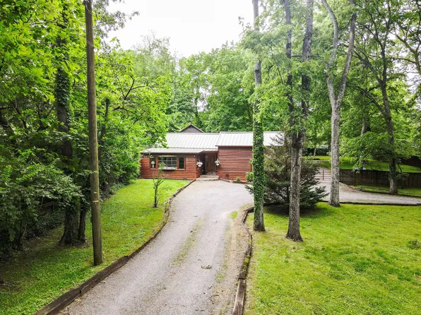 4307 Brush Hill Rd, Nashville, TN 37216