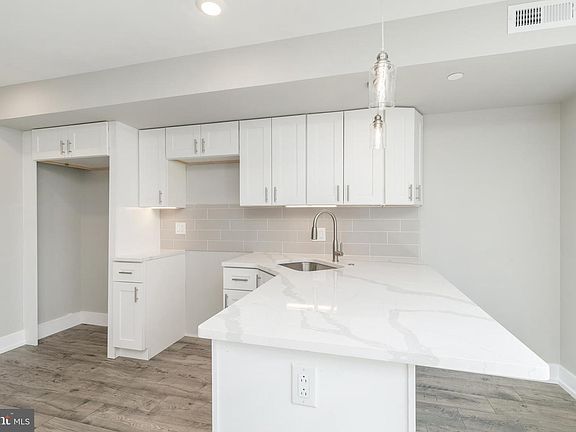 4th image of 2339 N 10th St #2