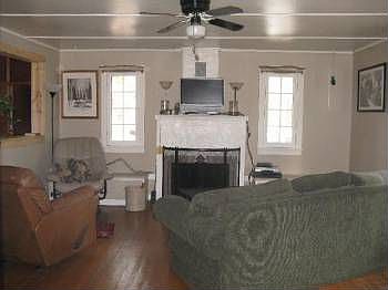 Spacious Living Room w/FP