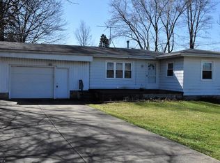 43641 Stang Rd, Elyria, OH 44035