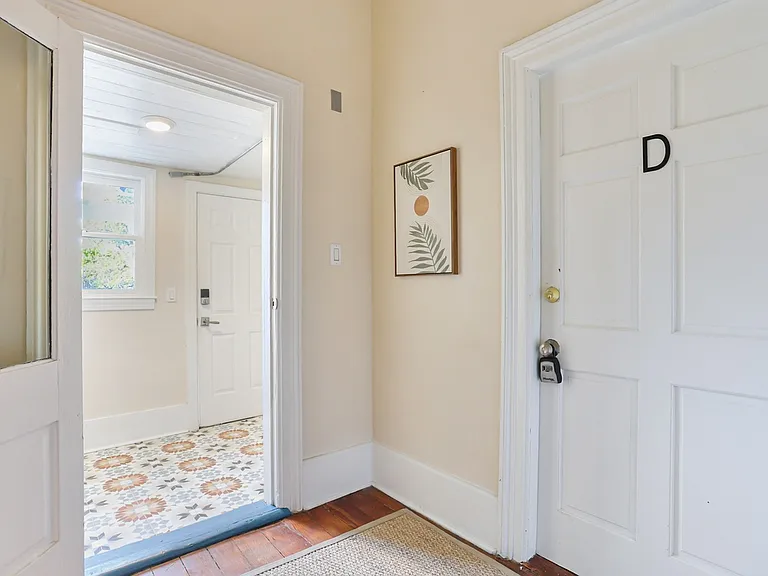 303 W Park Ave #D — Photo 9