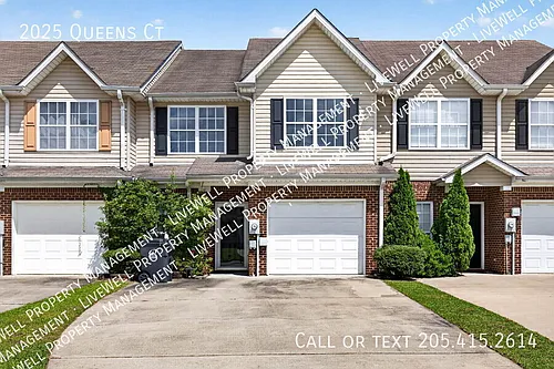 2025 Queens Ct Photo 1