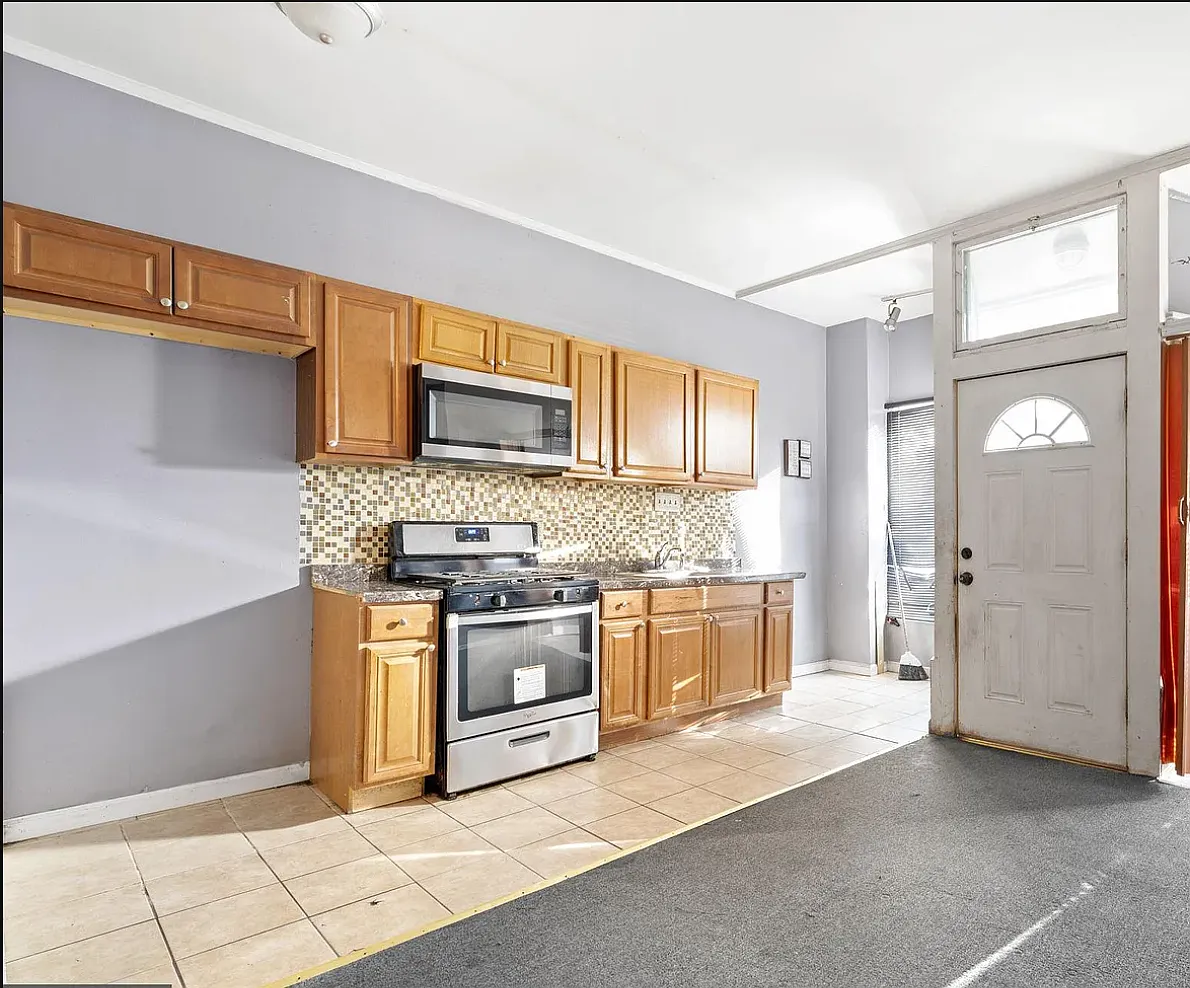 1 bed, 600 sqft, $995 — Photo 3