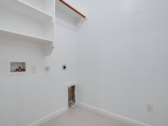2nd image of 817 Green Coral Dr