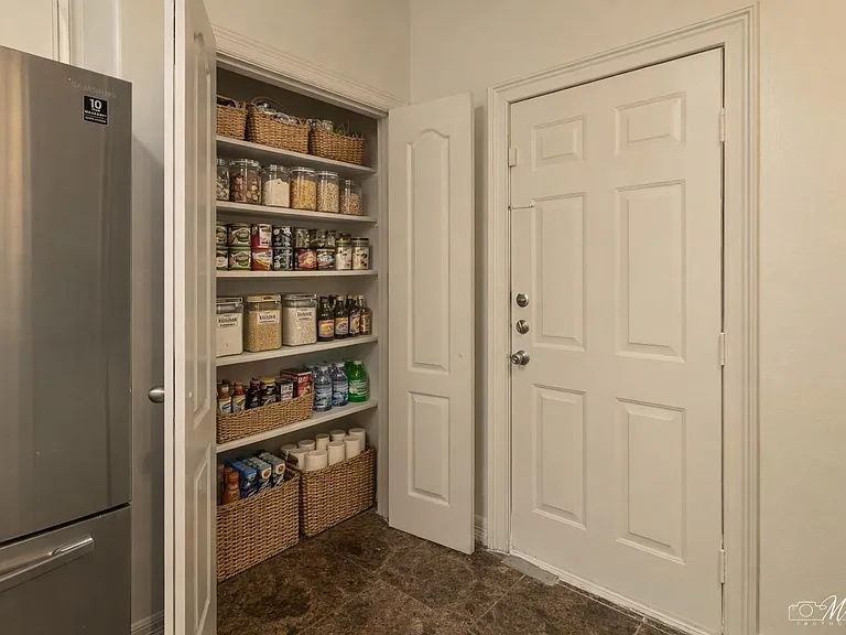 10904 Panther Ct — Photo 37