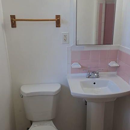 2nd image of 120 E 27th St APT 3