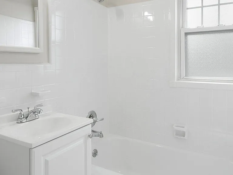 Styertowne Apartments — Photo 17