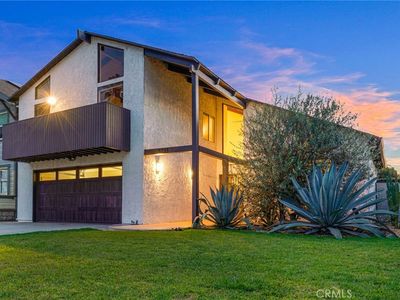 3733 Pine Ave, Long Beach, CA, 90807