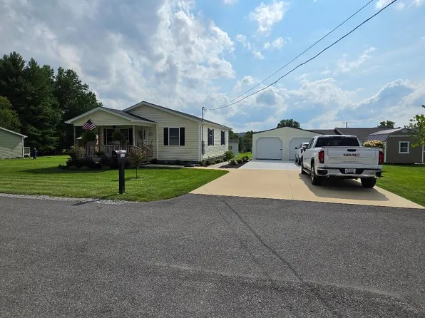 112 Woodridge Ln, Shady Spring, WV 25918