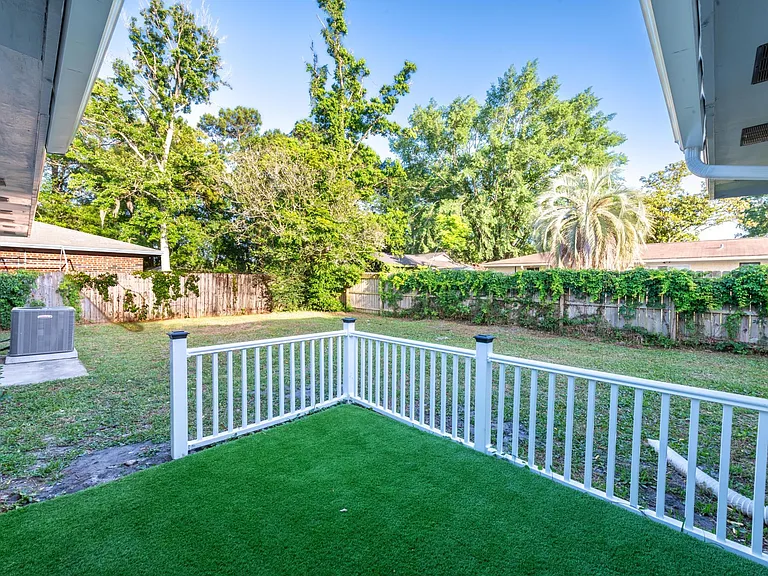 1532 Leestan Ct — Photo 11