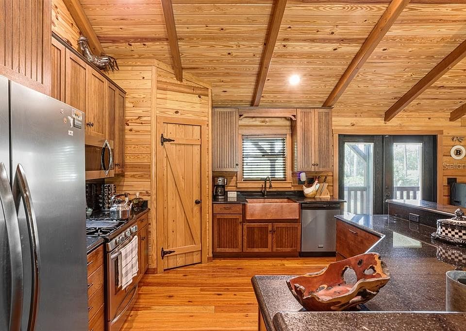 13th image of this home