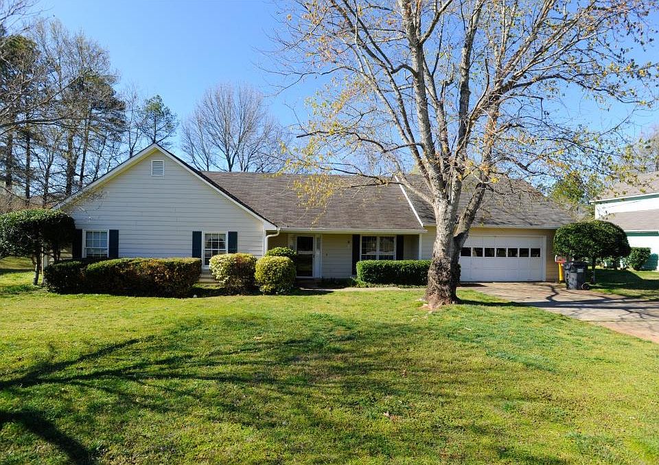 1st image of 1411 Willow Bend Dr