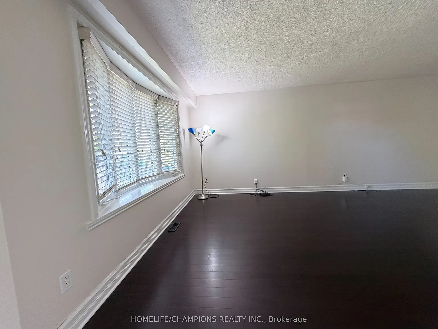 3 bed, $2,800 — Photo 3