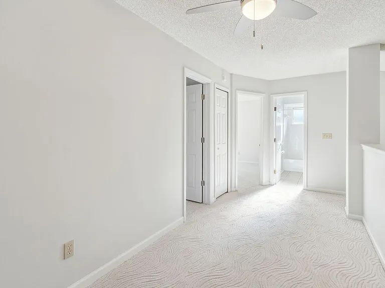 2406 Pirates Bay Dr — Photo 29