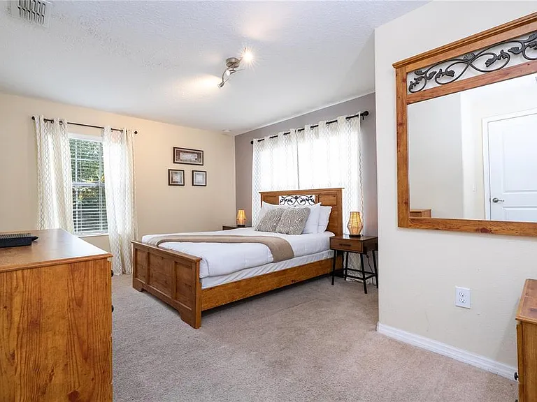 4908 Clock Tower Dr — Photo 9