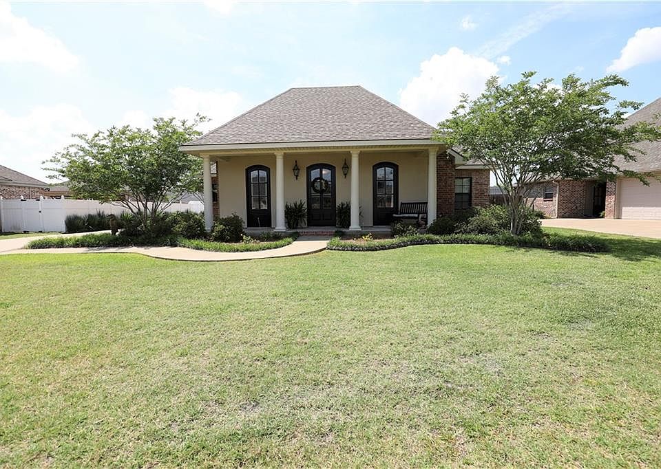 1st image of 5926 Hannah Dr