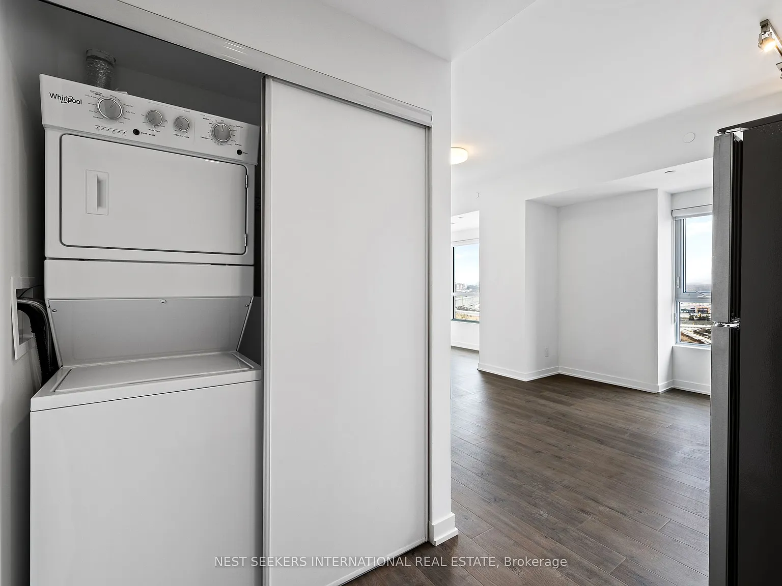 1 bed, $1,950 — Photo 3