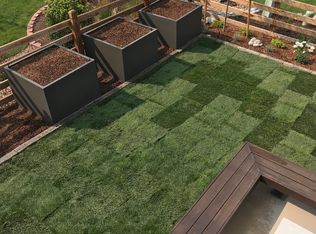 21129 E Saratoga Ave, Aurora, CO 80015