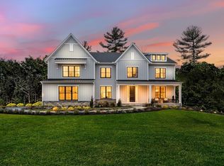 51 Chamberlain St, Hopkinton, MA 01748