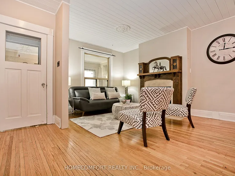 62 Keystone Ave — Photo 8