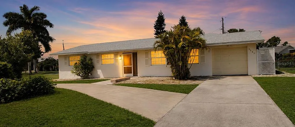 3 bed, 2.0 bath, 1628 sqft, $1,800 — Photo 1
