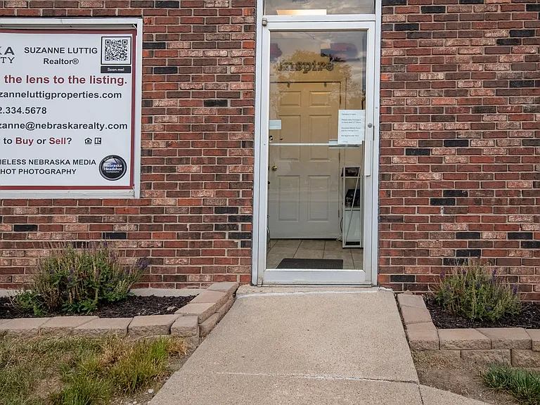 5008 NW Radial Hwy #2 — Photo 8