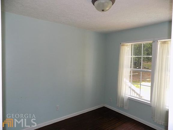 5th image of 2468 Lakecrest Dr
