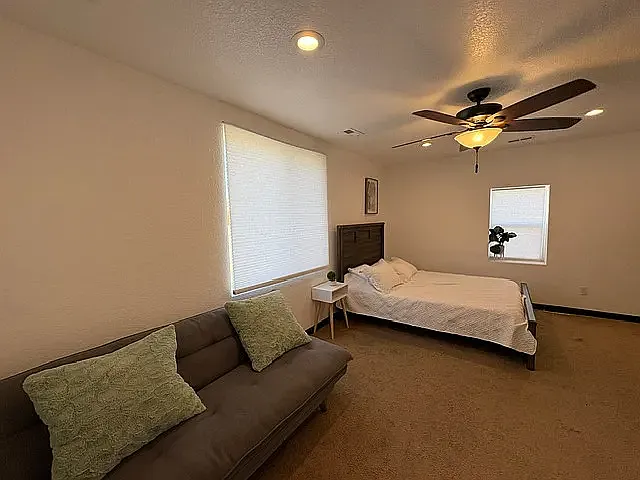 3275 W Hawthorne Pl — Photo 11