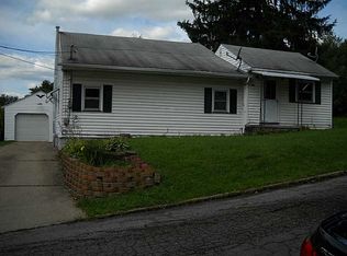 153 Canal St, Wheatland, PA 16161