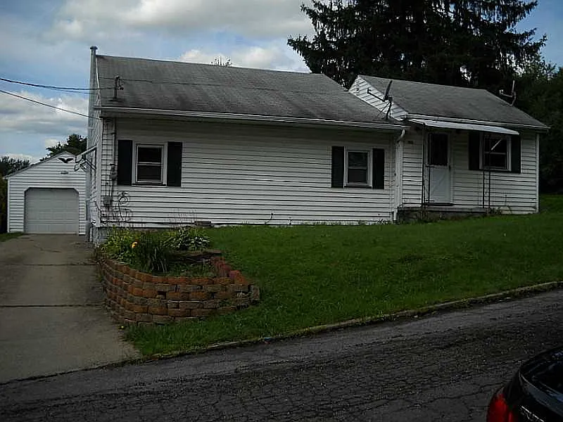 153 Canal St photo 1