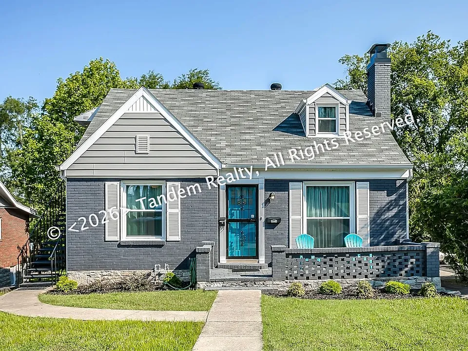 2228 Ashwood Ave #B