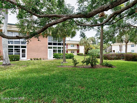 2nd image of 5 Vista Gardens Trl APT 202