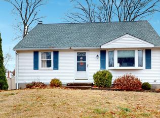 18 Burnham St, Enfield, CT 06082