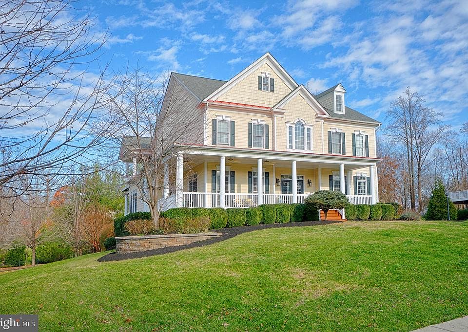 Fantastic curb appeal.