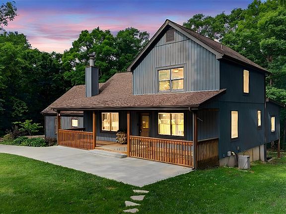 4th image of 19289 Fox Meadow Ln