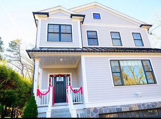 9 Hilltop Ave, Lexington, MA 02421