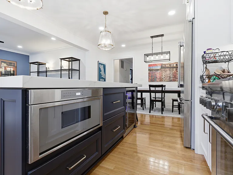 809 N Buchanan St — Photo 18