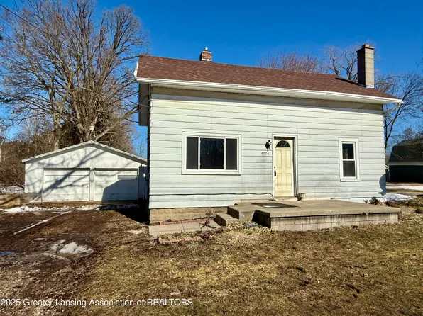 4924 W Mount Hope Hwy, Lansing, MI 48917